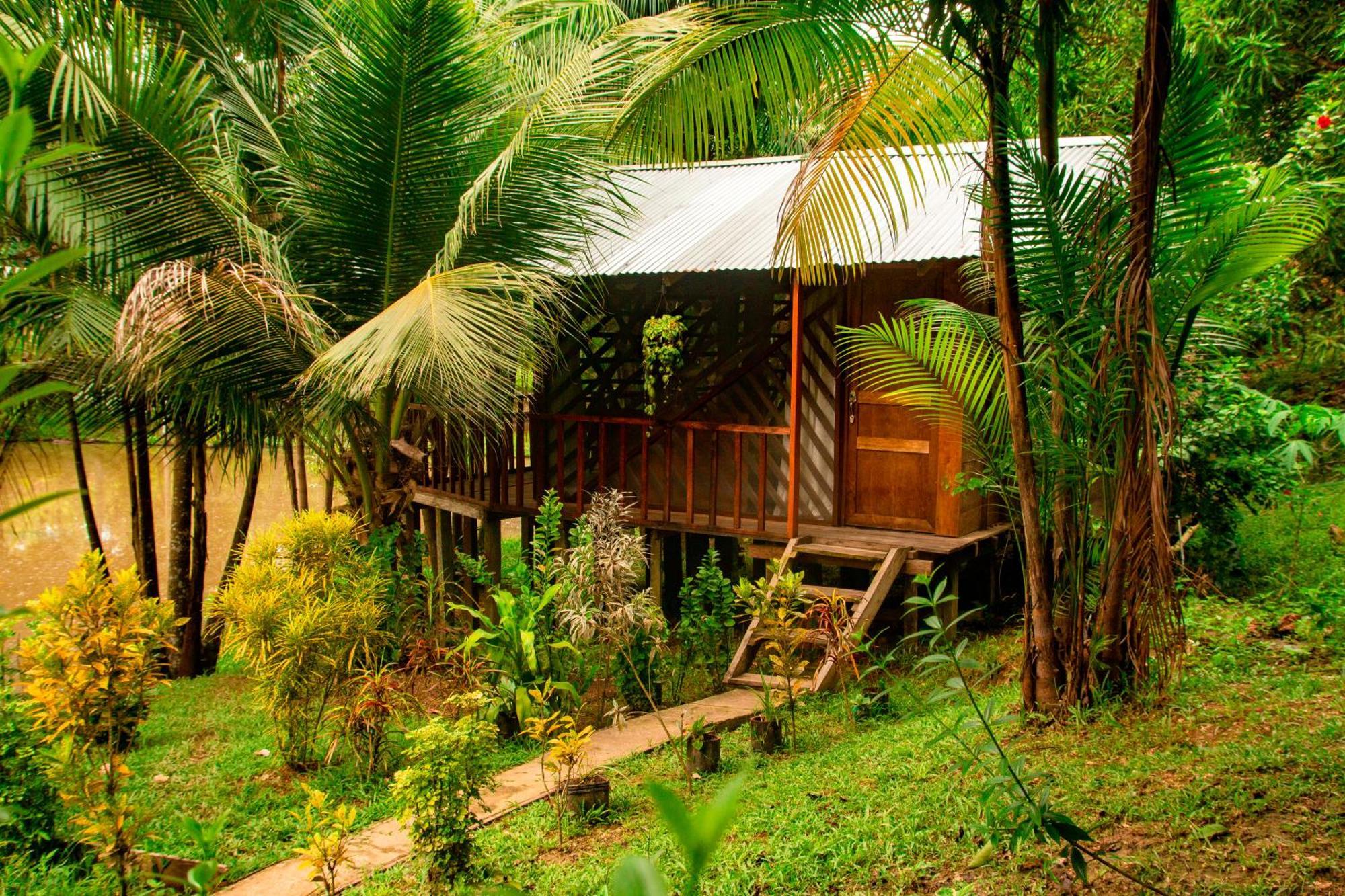 Cabanas Dechi Puerto Nariño 외부 사진